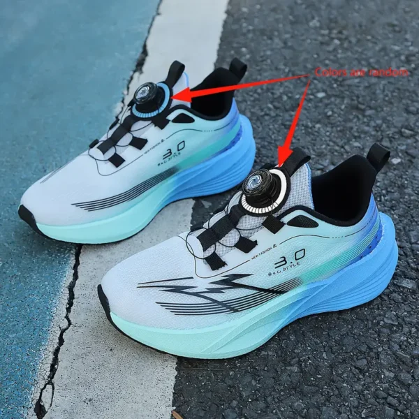Tenis deportivos/antideslizantes con suela de carbono - Imagen 3